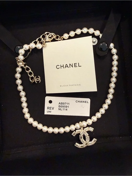CHANEL Pearl Necklace with Crystal-Studded CC Pendant - White & silver