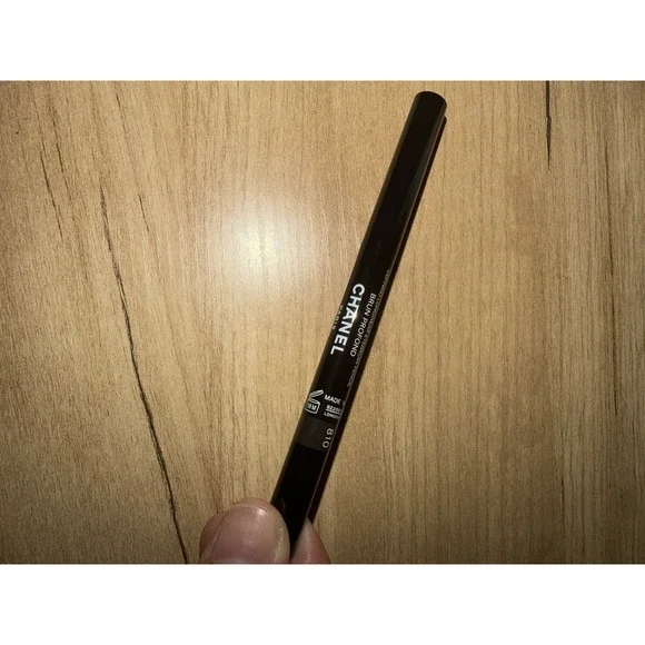 Chanel Stylo Sourcils Waterproof Eyebrow Pencil #810 Brun‎ Profond 0.27g