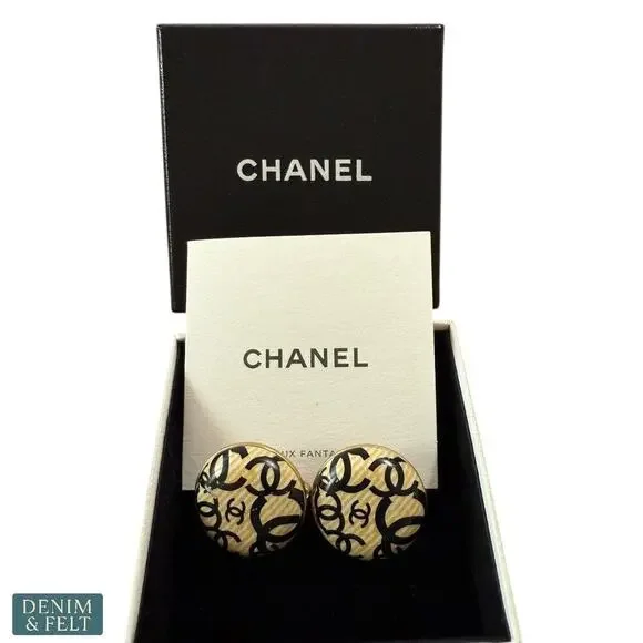 Chanel 2002 02P CC Logo‎ Striped Resin Clip-On Earrings Beige Gold w/ Box RARE!!