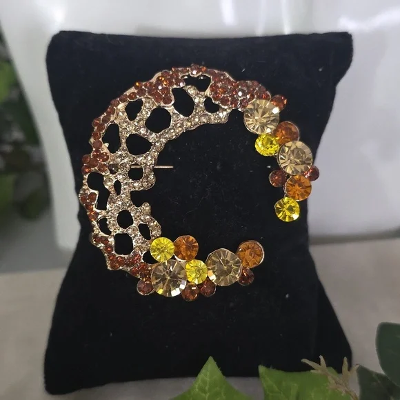 Gold Statement Crescent Moon Brooch Pin Amber Topaz Yellow Rhinestone