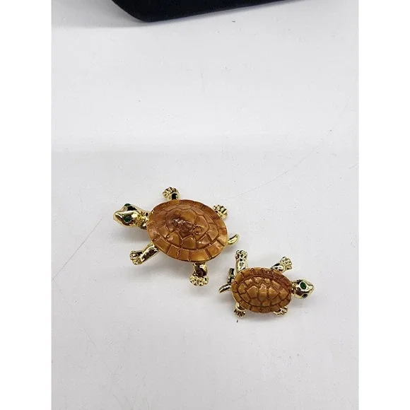 Vintage Gold Tone Brown Enamel Turtle Brooch Set Green Rhinestone Eyes 2 Piece