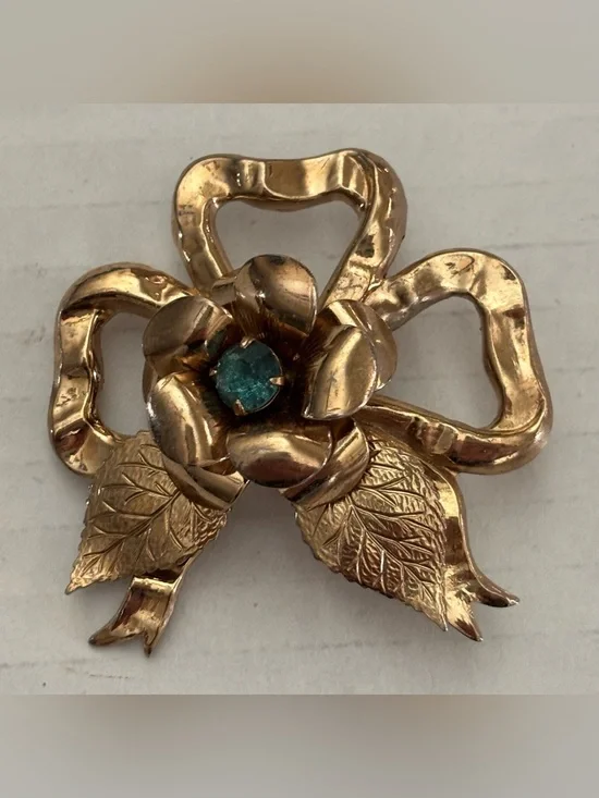 Coro 1940's Blue Rhinestone Flower Bow Brooch Vintage Layered Leaves