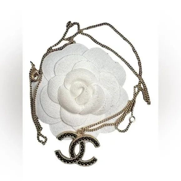 Chanel gold and black pearl CC pendant necklace, Authentic