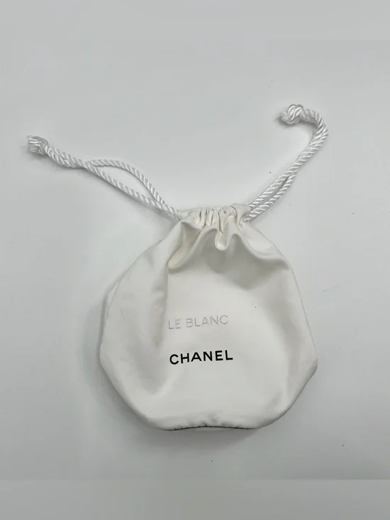 Chanel Le Blanc White Satin Drawstring Pouch dust bag designer packaging