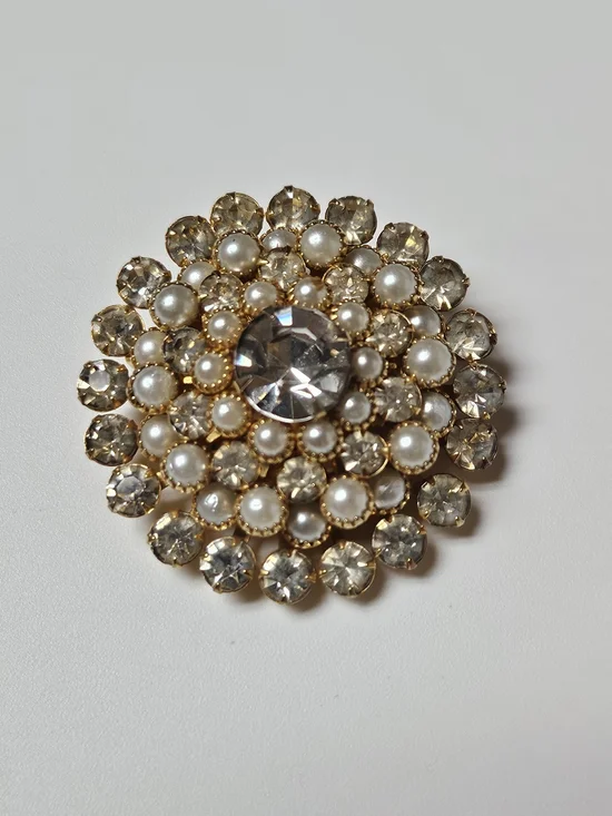 1960s Gold Pearl and Crystal Cluster Brooch - Signed Judy Lee