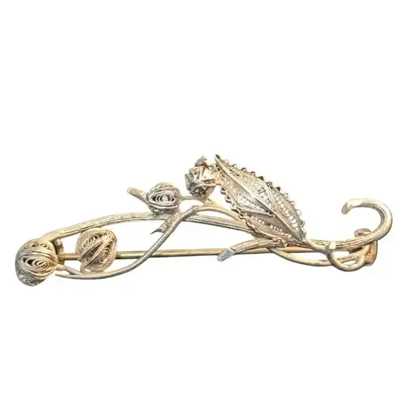 Antique HandMade Filigree 800 Silver Leaf & Flower Bud Hook Clasp Brooch