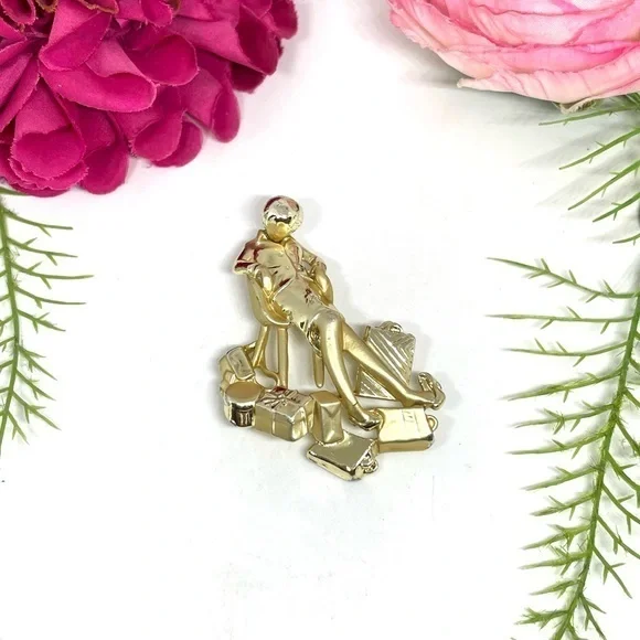 VINTAGE⚜️ Long Shopping Day AJC Brooch