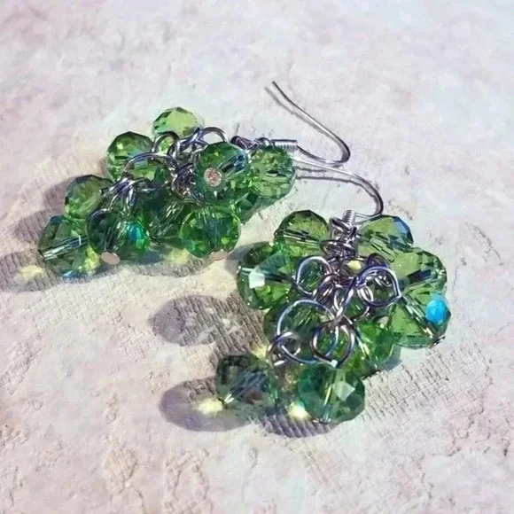 Handcrafted Green Faceted Austrian Crystal Beads Grape Cluster Dangle Earnings