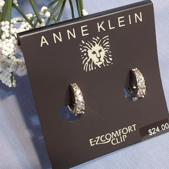 Anne Klein Clip Goldtone Sparkling Rhinestone E-Z Comfort Earrings NWT $24