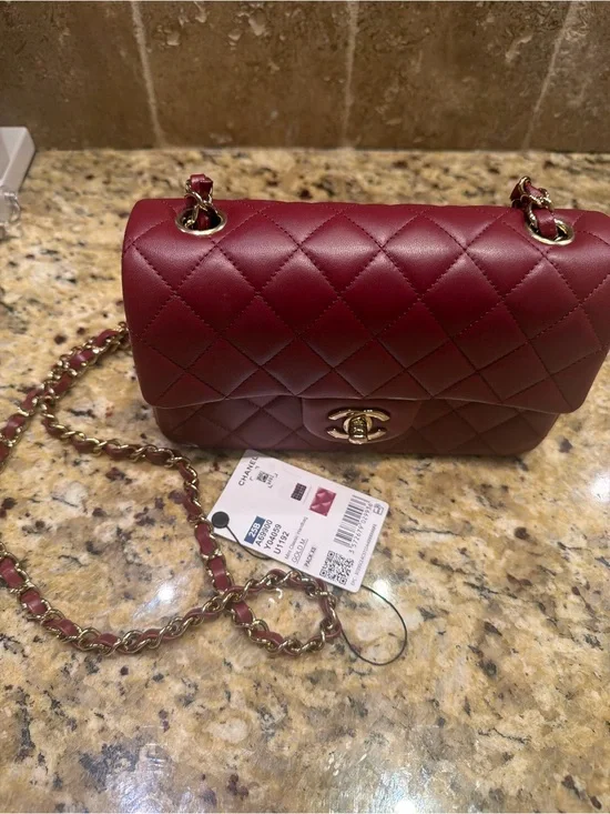 Mini classic Chanel Quilted Lambskin Burgundy