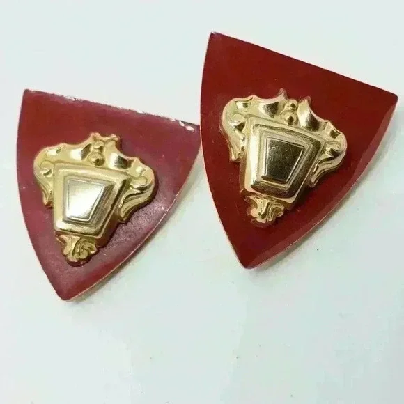 Vintage Earrings Cherry Red  Gold Shield Knights Pierced Celtic Crest Queen King