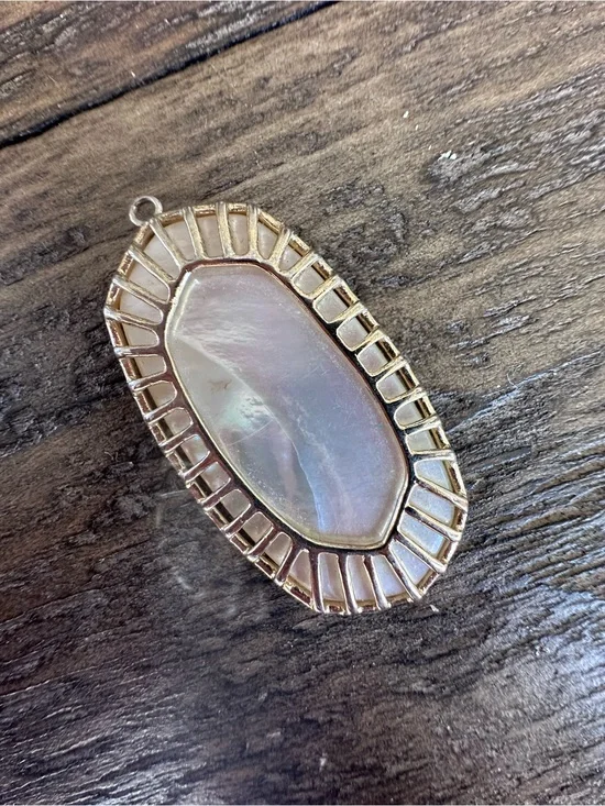 Kendra Scott - Single Delilah Earring Mother of Pearl