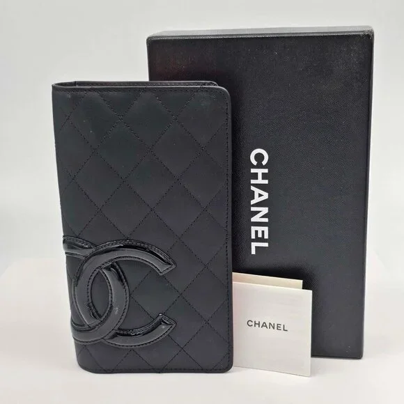 CHANEL Cambon Black Pink Lambskin Long Wallet 385-043025