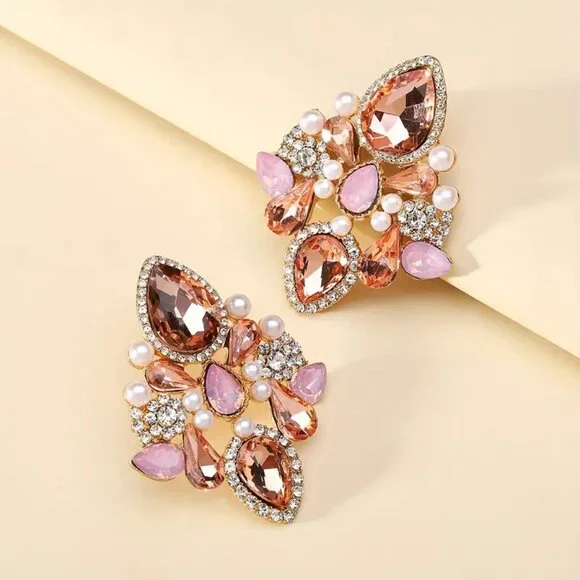 NEW! BRILLIANT GLASS Vintage INSPIRED EARRINGS OH MY!