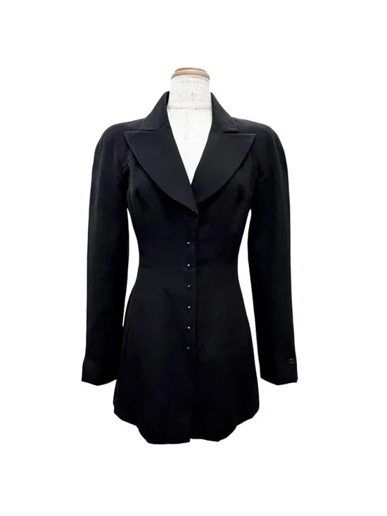 Chanel Vintage Wool CC Logo Tuck Button Peak Lapel Jacket Black 34