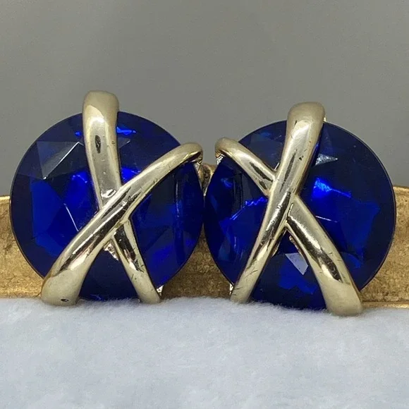 Vtg Blue & Gold Tone Round Faceted‎ Clip On Earrings Plastic Bold Statement
