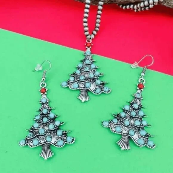 Turquoise Christmas Tree Beaded Necklace and Earring Set