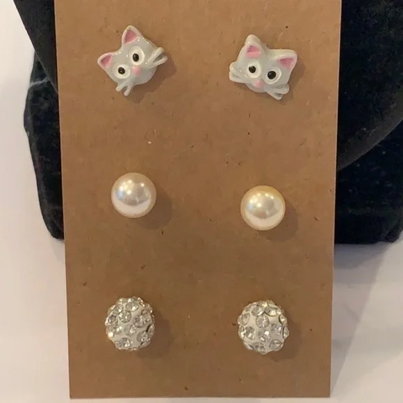 💐5/25 cat kitten faux Pearl crystal ball stud