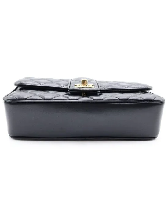 Chanel Quilted 23 Lambskin Gold Chain Shoulder Bag Plate Black