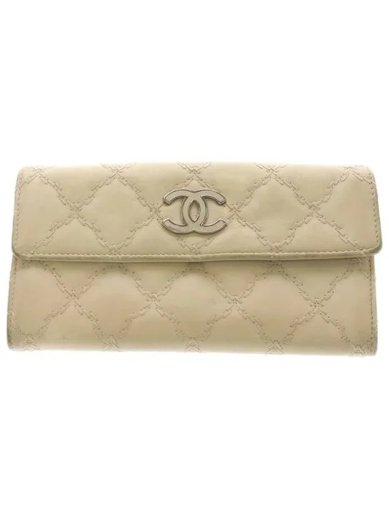 Chanel Quilting Wallet CC Logo Lambskin Quilted Leather Beige