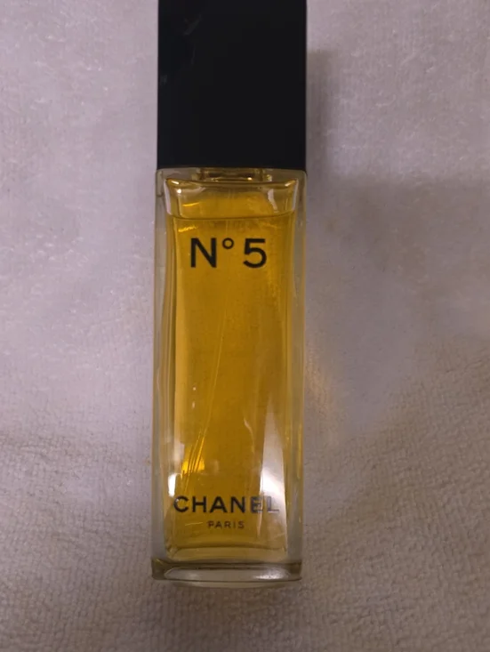 CHANEL N°5 Slim Bottle in Yellow and Black