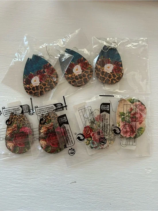 Set of 7 Floral Earrings