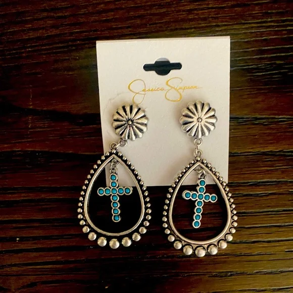 NEW Jessica Simpson earrings