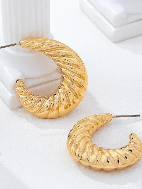 KARISSA TWISTED HOOP EARRINGS