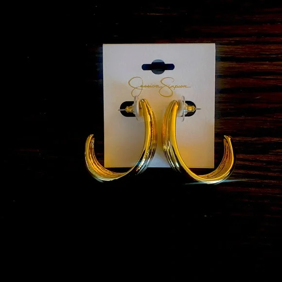 NEW Jessica Simpson gold earrings