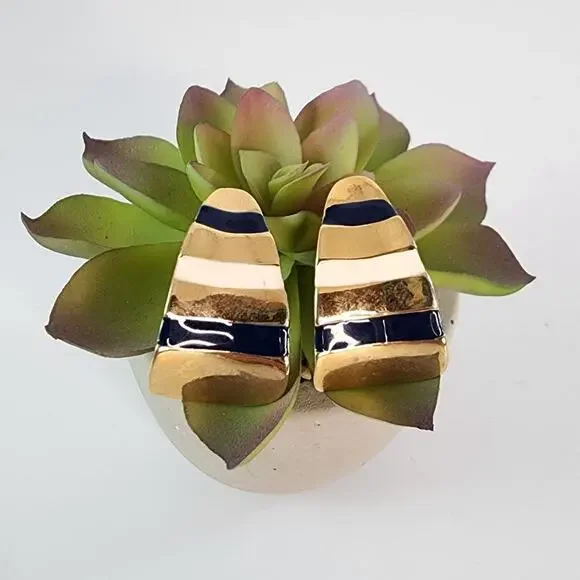🌻3 for $18 Vintage 80's Gold & Blue Earrings