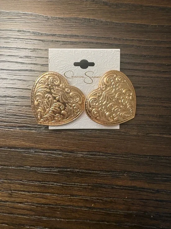 NEW Jessica Simpson gold heart statement earrings