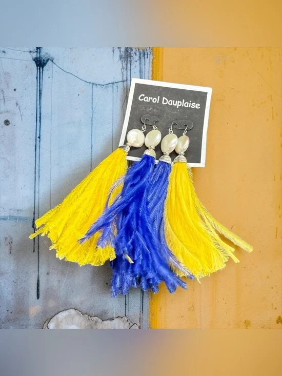 💛💙Carol Dauplaise💙💛Boho Blue & Yellow Feather Drop Earrings w/Faux Pearl/NIP
