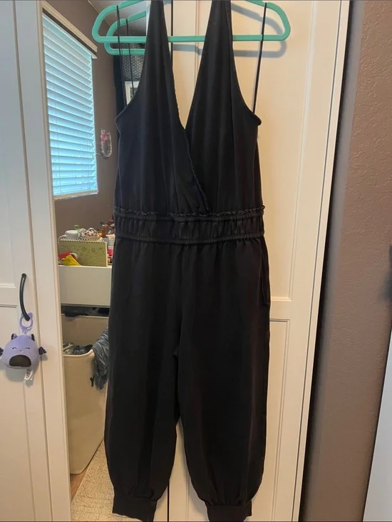 Free People Hot Shot Deep V-Neck Black Large
