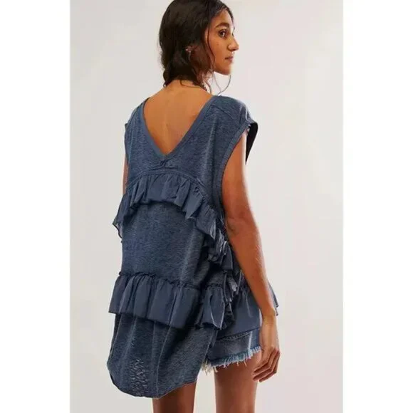 081Free People Claire Tee Tunic Top Eyelet Embroidered Ruffle Slouchy NWOT Small