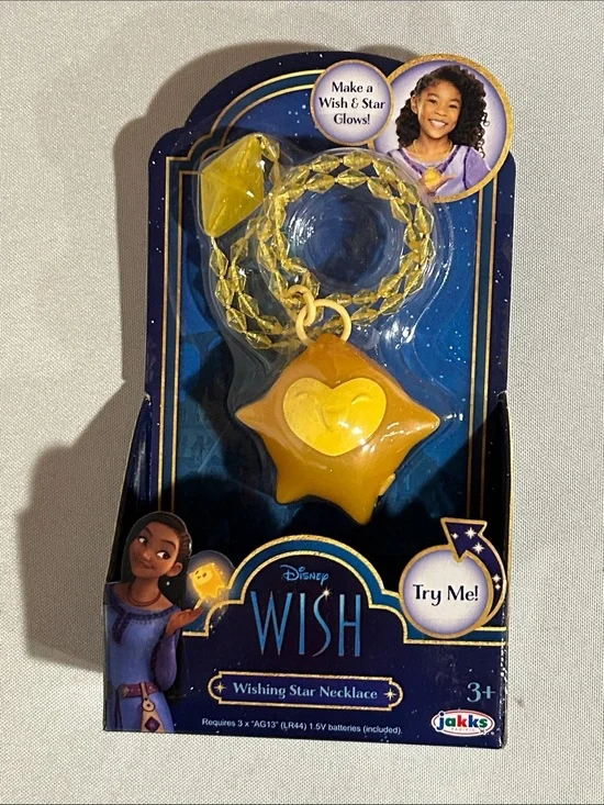 NEW Disney Wish Glowing Yellow Star Necklace