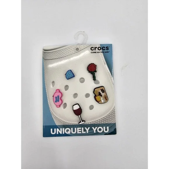 Crocs Uniquely You Cheers Jibbitz Bottle Opener & Crocs Jibbitz 5-Pack Weekends‎