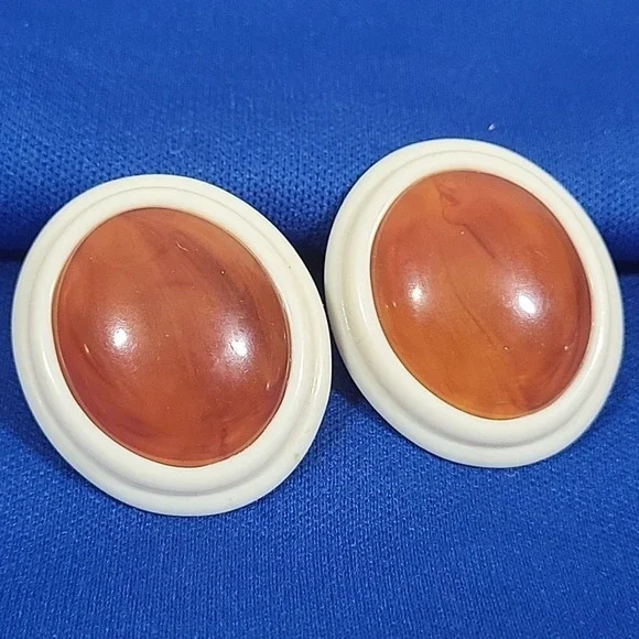 Vintage 80s Earrings Amber Color Lucite Chunky Oversized Statement‎ Stud Posts