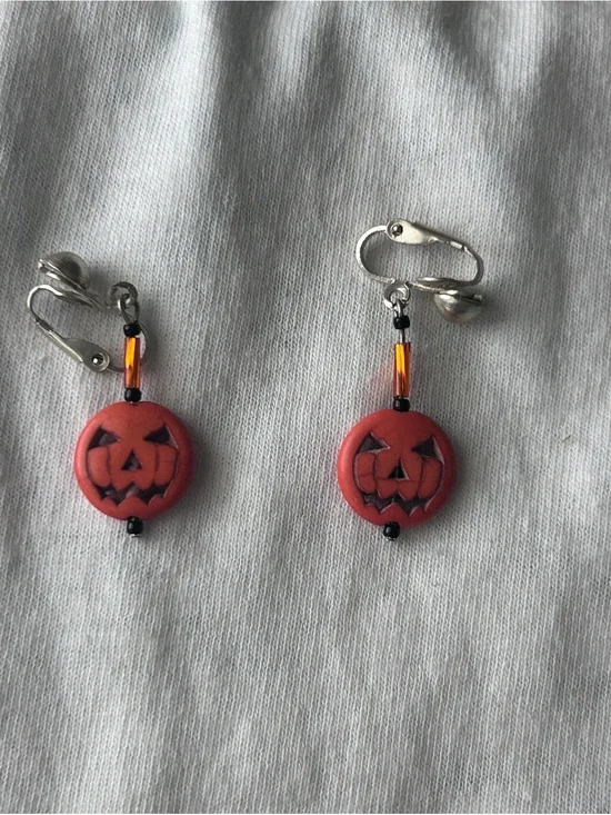 Kids Halloween Pumpkin Clip-On Earrings - Orange