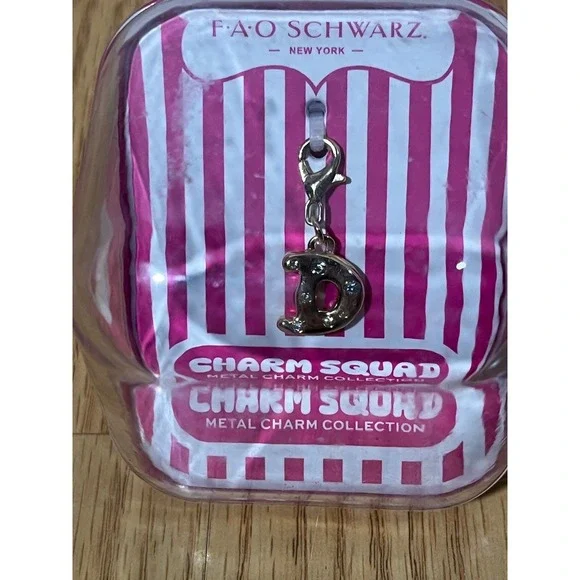 FAO Schwarz Charm Squad Metal Initial D Charm‎ Rhinestone Silver Tone New