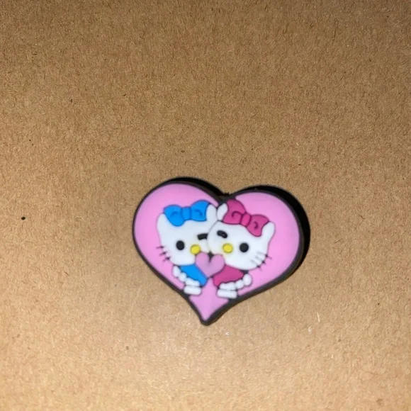 🐊6/$12🐊 Hello Kitty Heart-Shaped Croc Charm