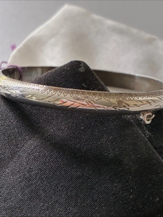 Vintage Sterling Silver Childs Bangle Bracelet