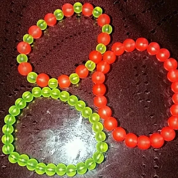 2for$14;)Beaded bracelet