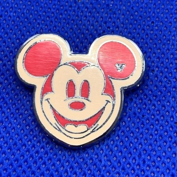 2009 Pink Face Colorful Mickeys Mickey Mouse Disney Trading Pin