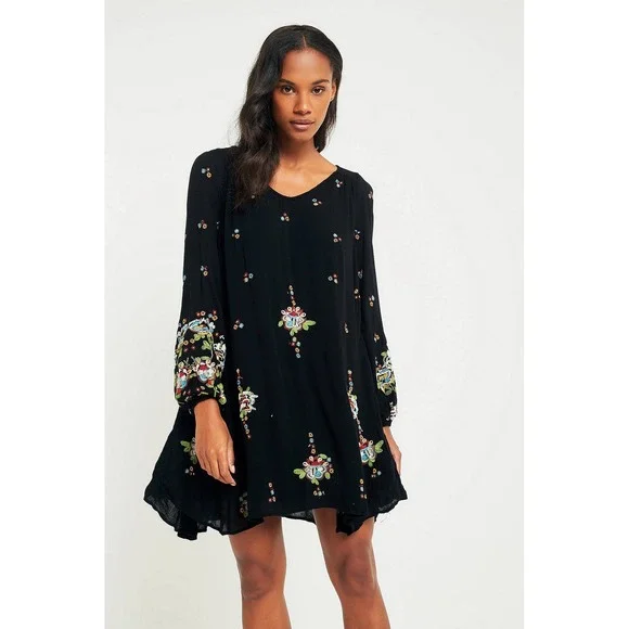 Free People Oxford Floral‎ Embroidered Boho Dress | Black + Floral