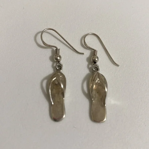 925 Sterling Silver Earrings in Flip Flop Style