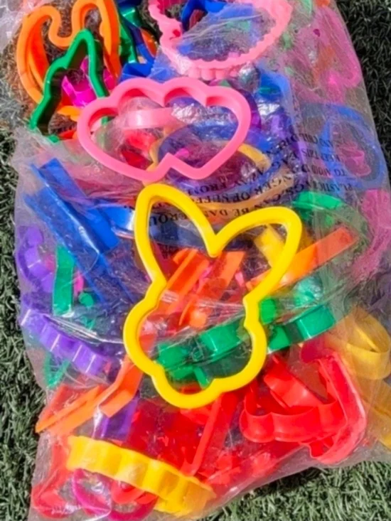 Colorful Assorted Plastic Cookie Cutters - Bunny & Hearts