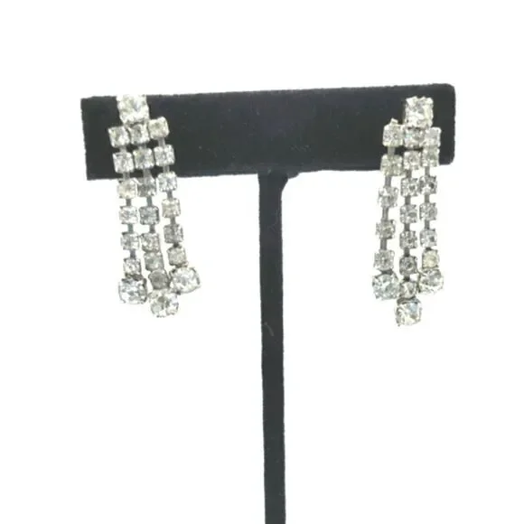 Vintage Chandelier rhinestone dangle earrings