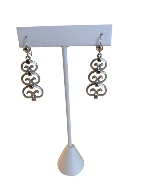 Beautiful Vintage Monet Dangling Filigree Brushed Silver Toned Earrings.