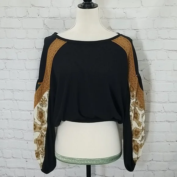 Free People Black Thermal Balloon Knit Sleeves