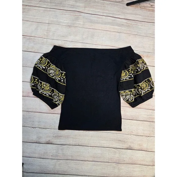 Women's Free People Rock With It off-the-shoulder embroidered Size Small Floral